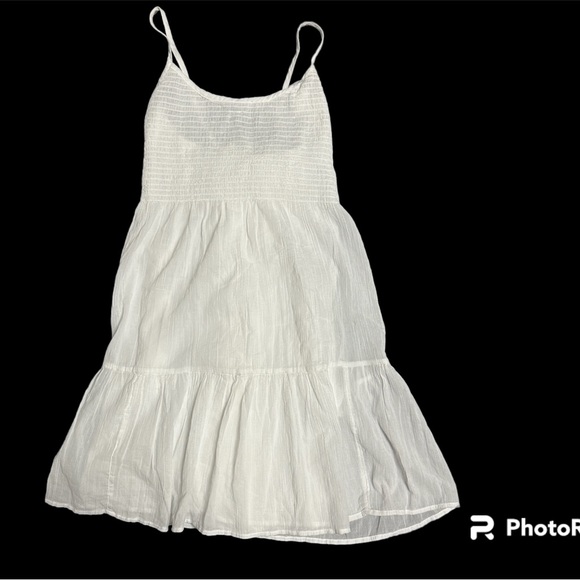 GAP Dresses & Skirts - NWT Gap 100% cotton dress with pockets. Size M.